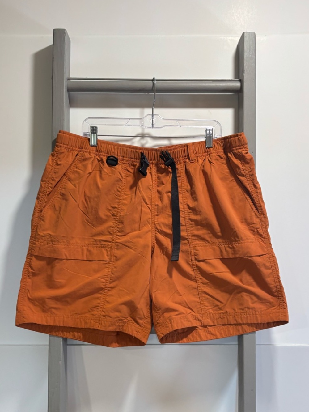 Eddie Bauer Men’s XL nylon Shorts, no liner, costal, yacht core, boat, gorpcore